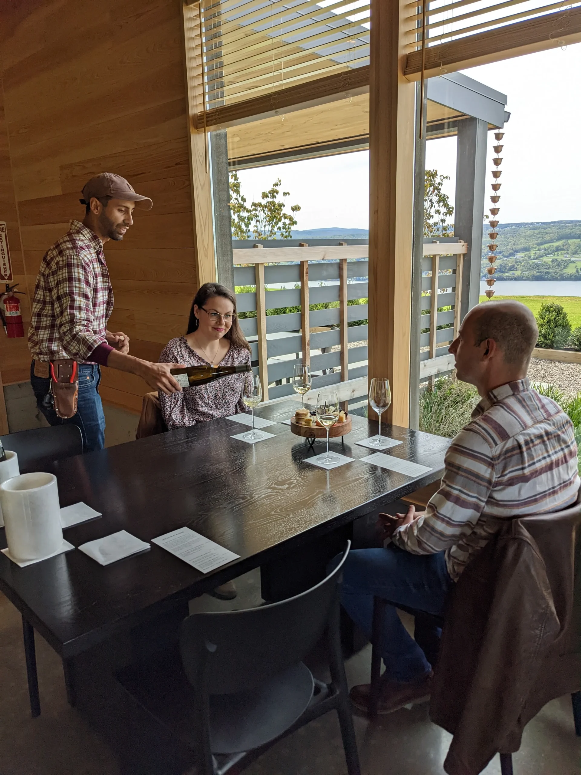 renowned-hillick-wine-tasting-with-nico
