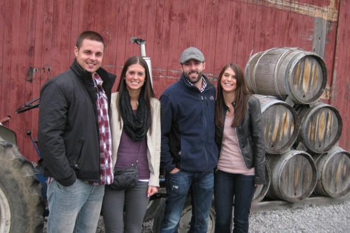cayuga ridge wine tasting