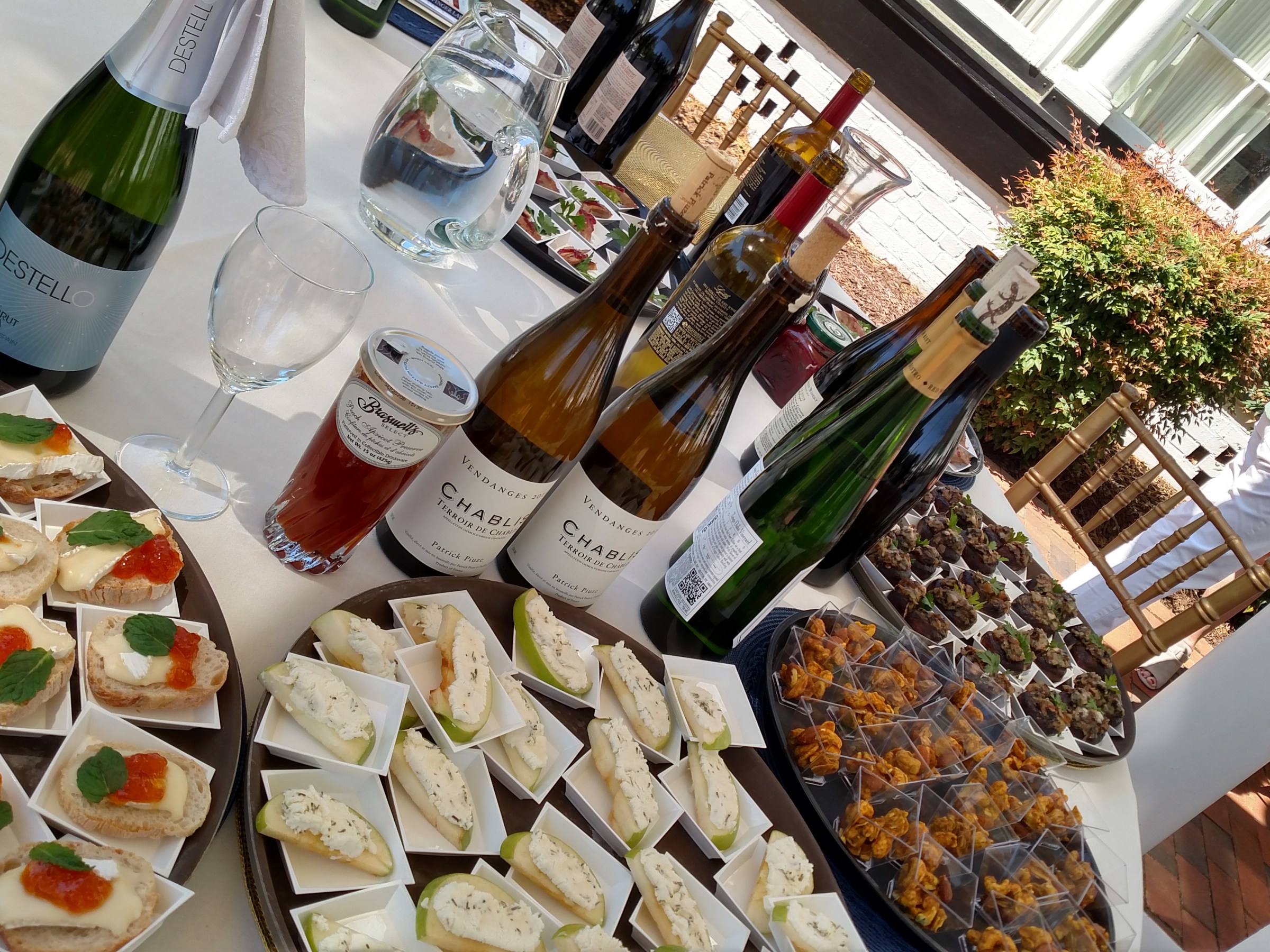 Custom Sommelier-Led Wine Pairing Events